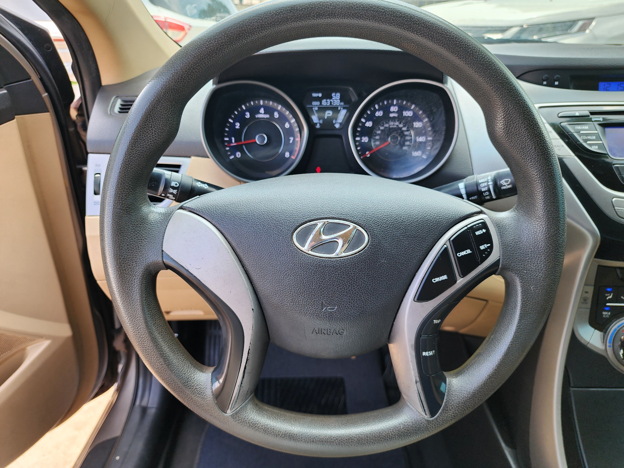 2013 GOLD Hyundai Elantra GLS (5NPDH4AE6DH) with an 1.8L L4 DOHC 16V engine, 6-Speed Automatic transmission, located at 2660 S.Garland Avenue	, Garland, TX, 75041, (469) 298-3118, 32.885387, -96.656776 - Photo #12